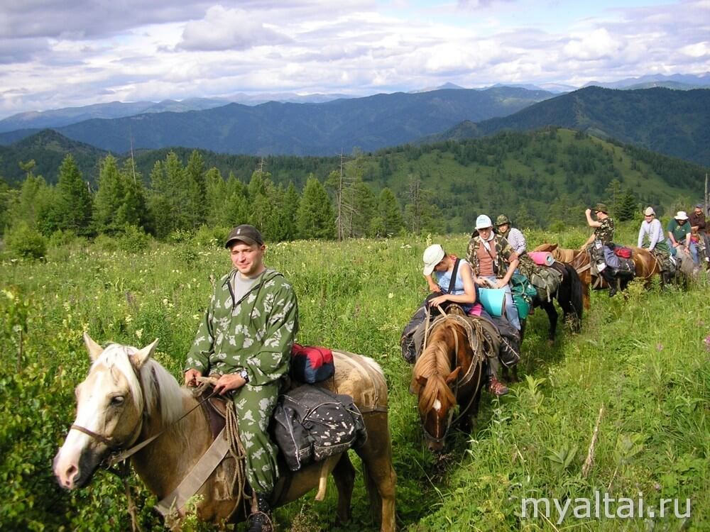 Многодневные конные туры по диким местам Горного Алтая